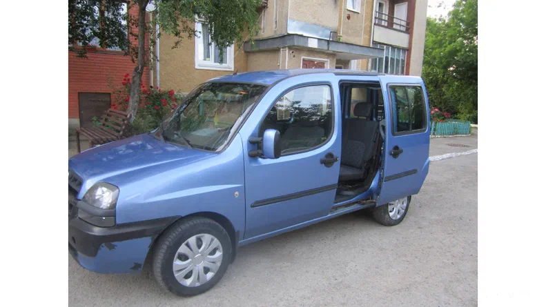 Fiat Doblo 2004