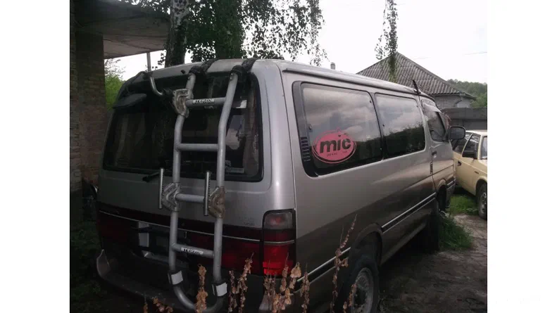 Toyota HiAce 1995
