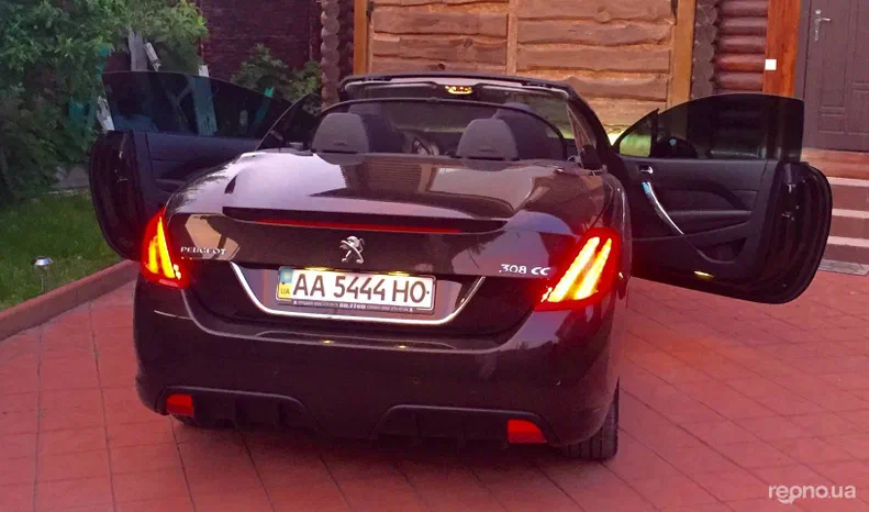 Peugeot 308 2012