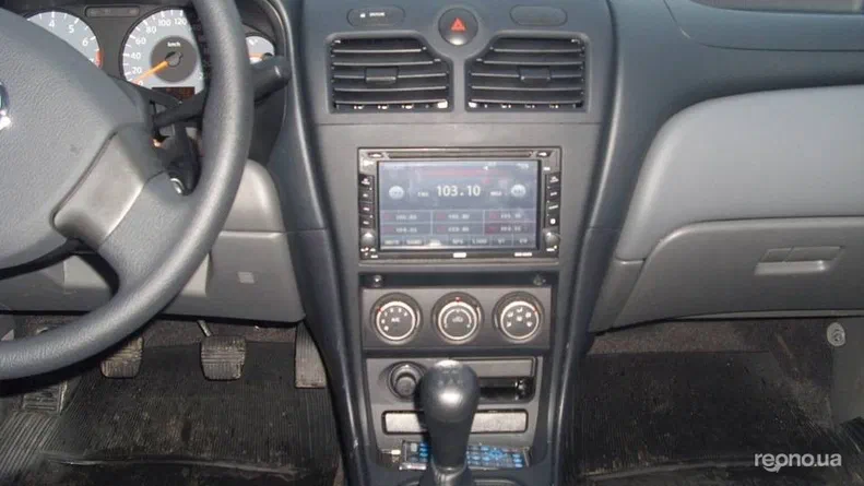Nissan Almera 2013