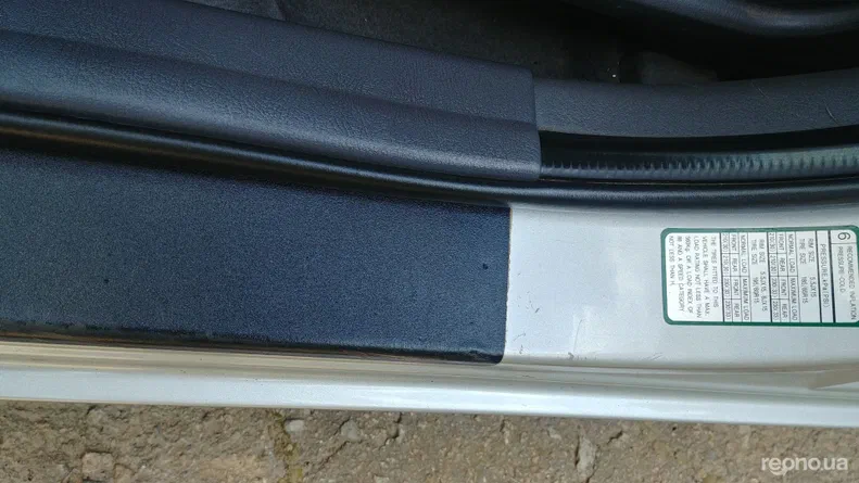 Hyundai Elantra 2003 - 11