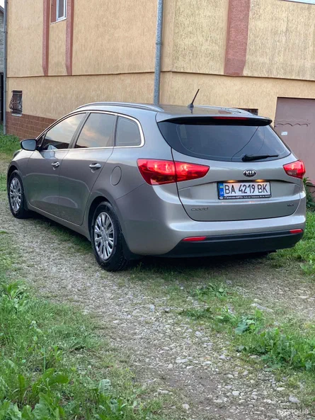 Kia Ceed 2016 - 12