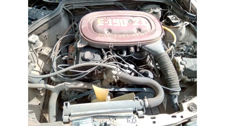 Mercedes-Benz C-Класс 1989