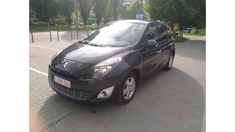 Renault Scenic 2011