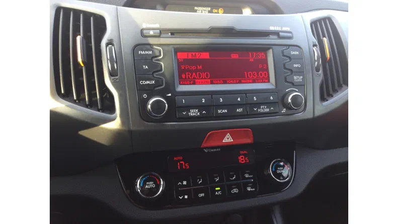 Kia Sportage 2011 - 24