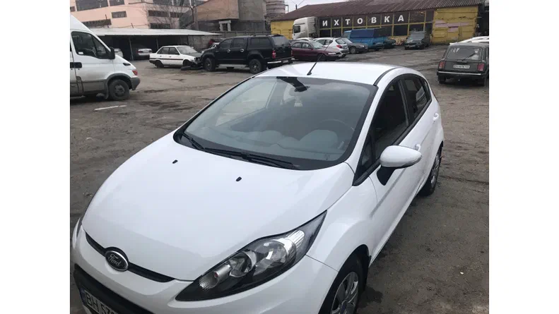 Ford Fiesta 2010 - 7