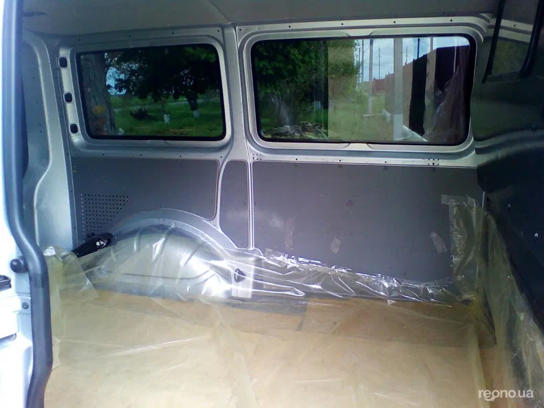 Volkswagen Transporter 2011