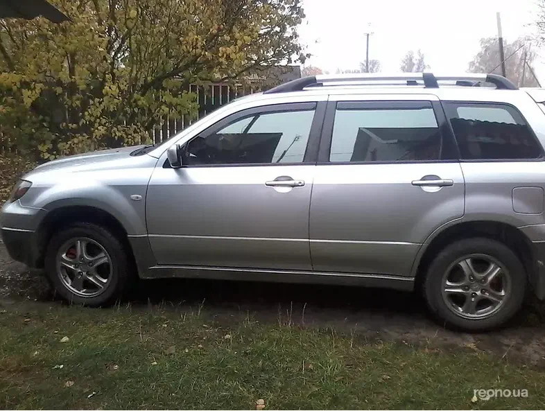 Mitsubishi Outlander 2004