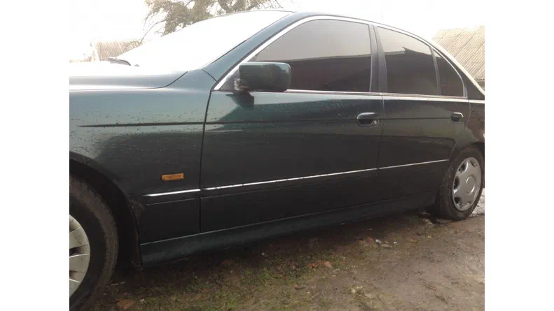 BMW 5 серія 1996 - 5