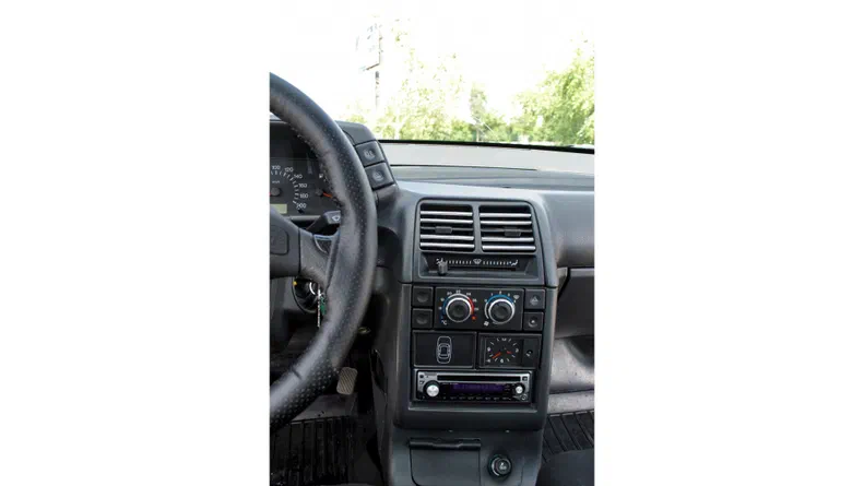 Lada (ВАЗ) 2112 2007 - 17