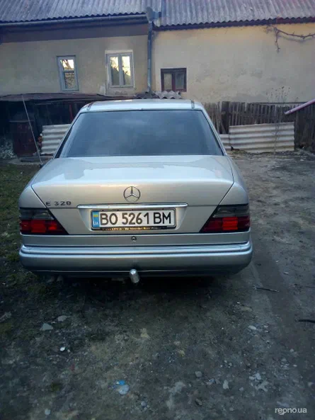 Mercedes-Benz E-Клас 1994 - 5