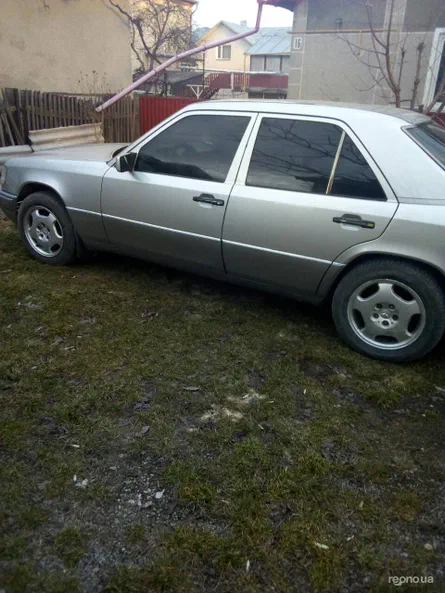 Mercedes-Benz E-Класс 1994