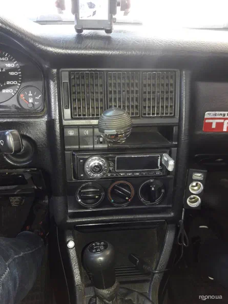 Audi 80 1990 - 6