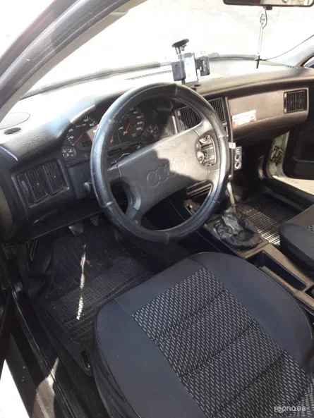 Audi 80 1990 - 5