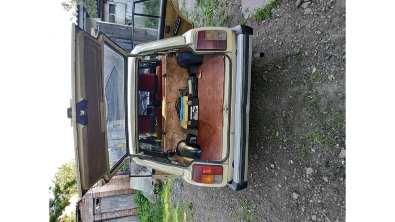 ВАЗ 2104 1986