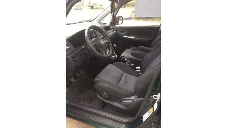 Toyota Verso 2003 - 14