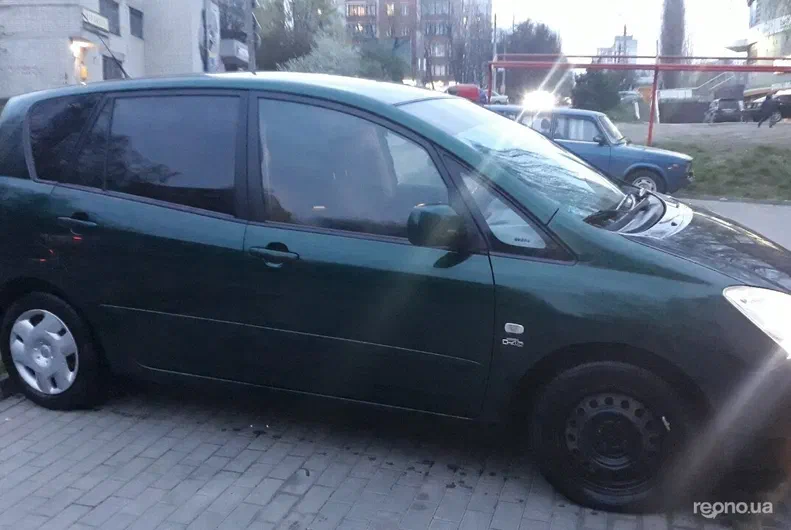 Toyota Verso 2003 - 8