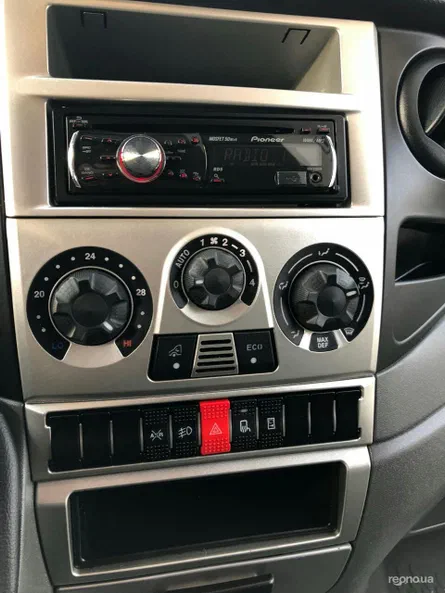 Iveco Daily 2010 - 9