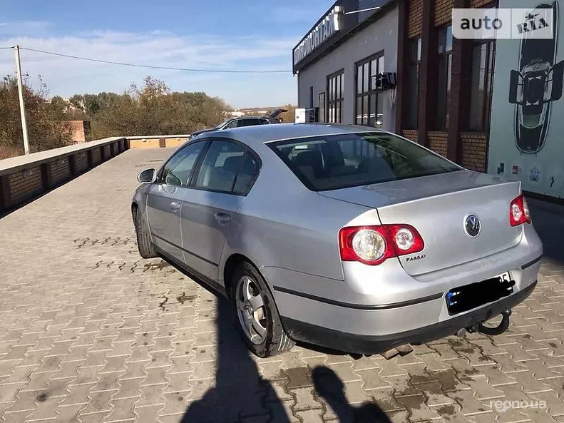 Volkswagen Passat 2005 - 10