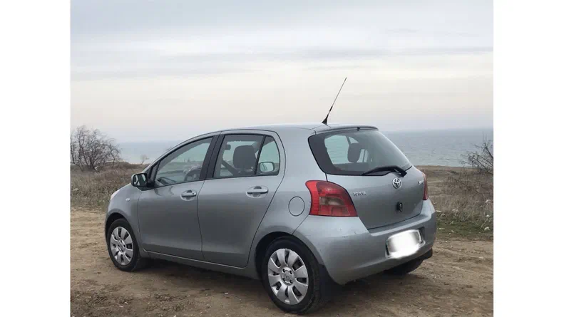 Toyota Yaris 2006