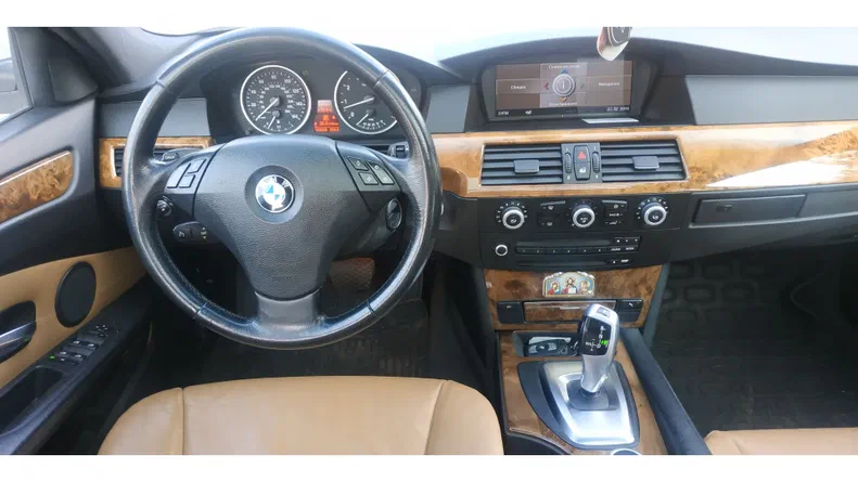 BMW 5 серія 2008 - 12