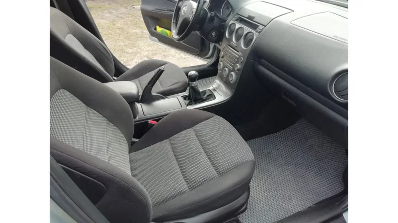 Mazda 6 2004
