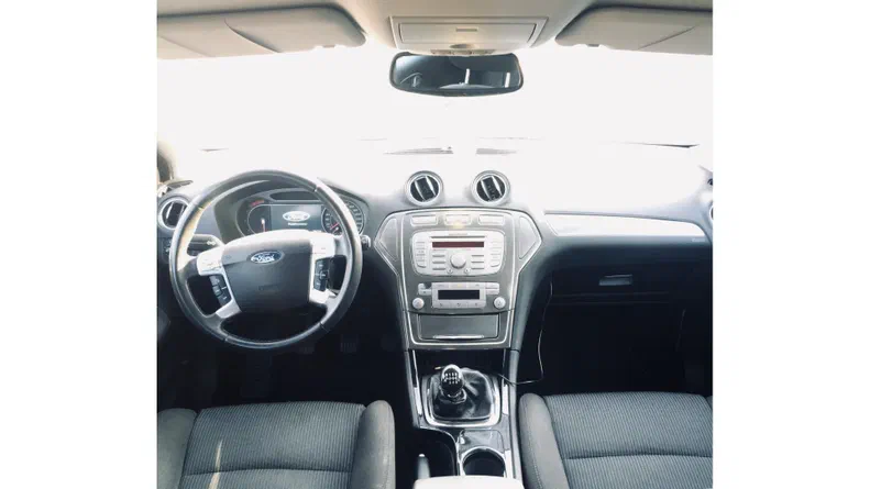 Ford Mondeo 2007 - 10