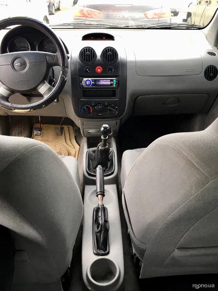 Chevrolet Aveo 2005 - 16