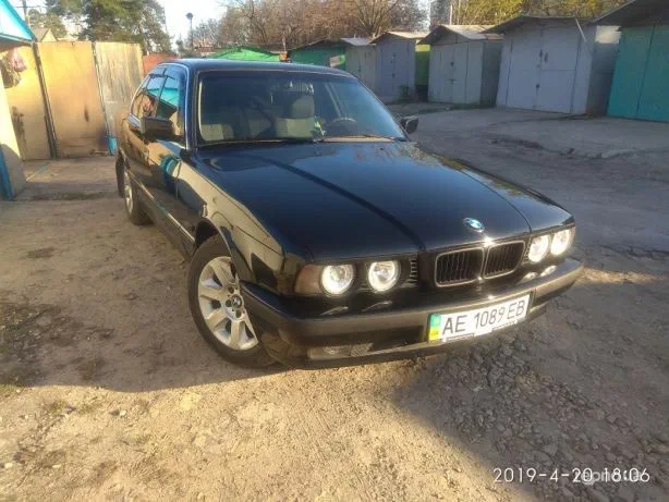 BMW 5 серии 1988