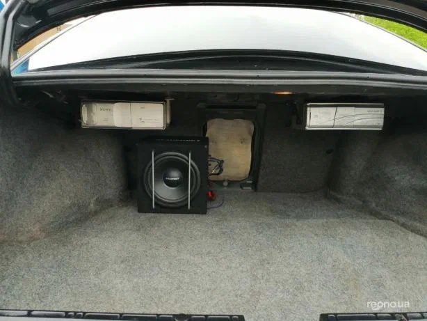 BMW 5 серія 1988 - 8