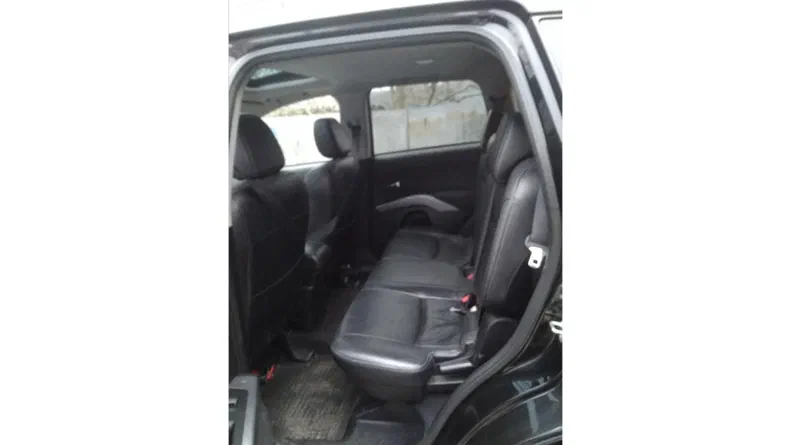 Mitsubishi Outlander 2011 - 16