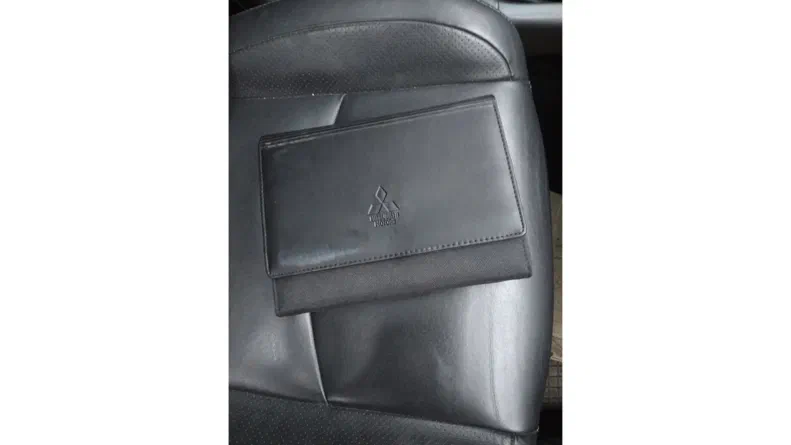 Mitsubishi Outlander 2011