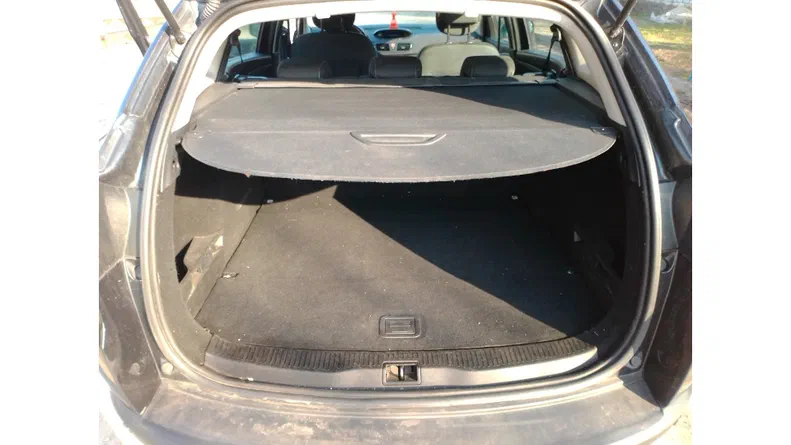 Renault Megane 2011 - 16