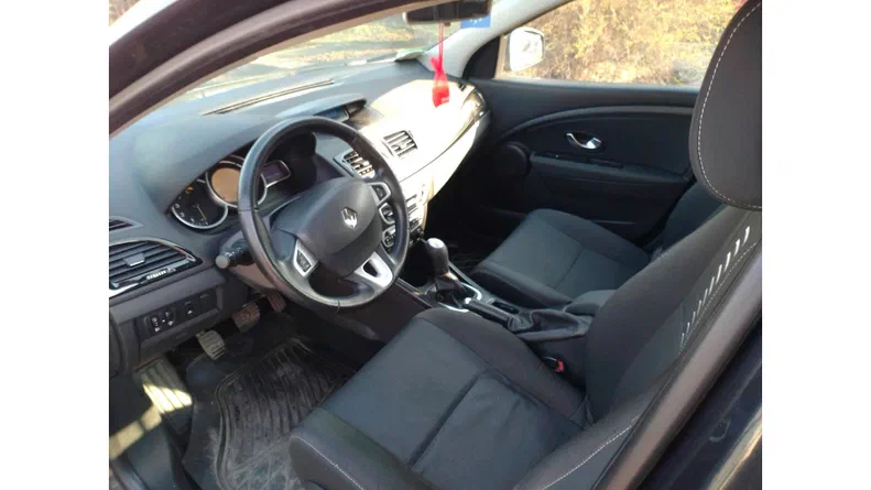 Renault Megane 2011 - 10