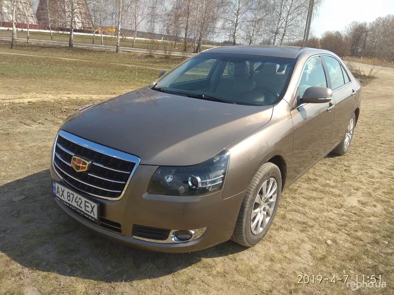 Geely Emgrand EC8 2013
