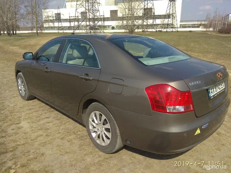 Geely Emgrand EC8 2013 - 24