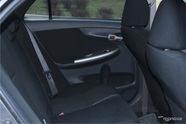 Toyota Corolla 2010 - 7