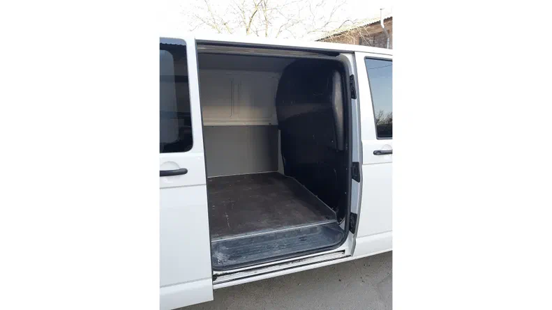 Volkswagen Transporter 2013 - 6