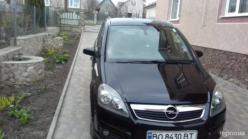 Opel Zafira 2006 - 9