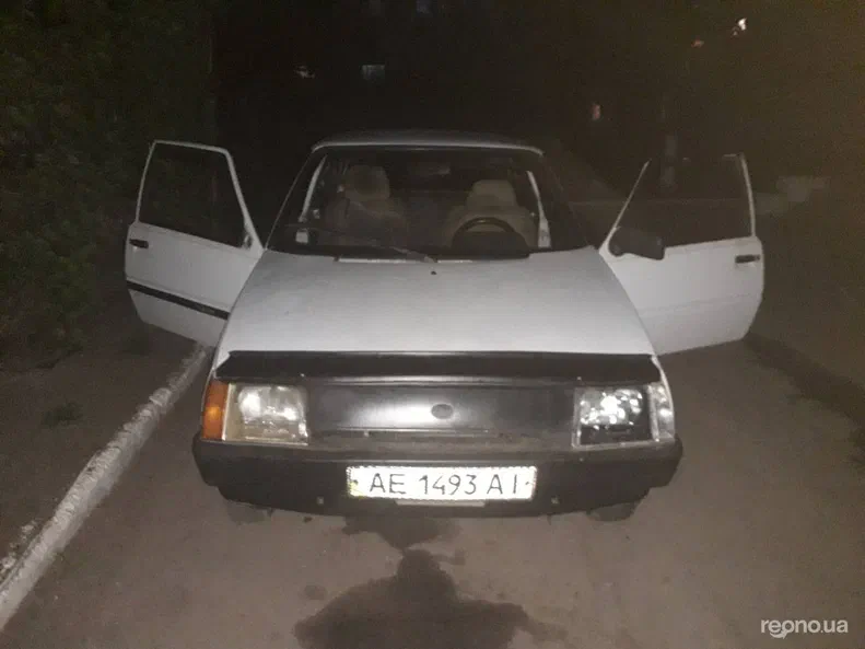 ЗАЗ 1102 «Таврия» 2002
