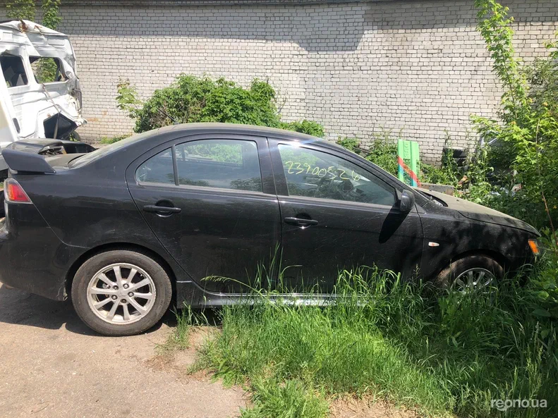 Mitsubishi Lancer 2013