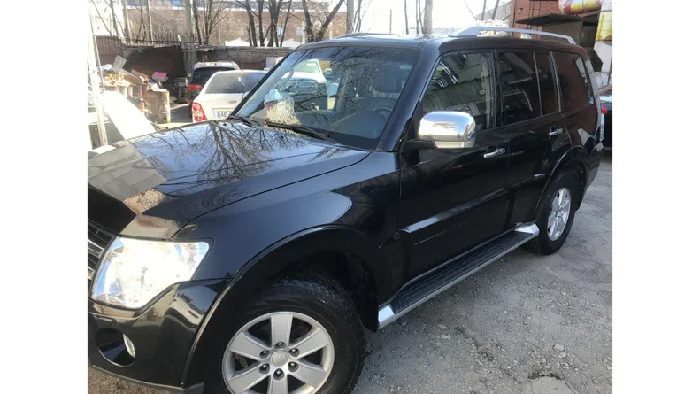 Mitsubishi Pajero 2008