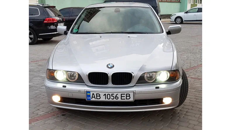 BMW 5 серии 2001