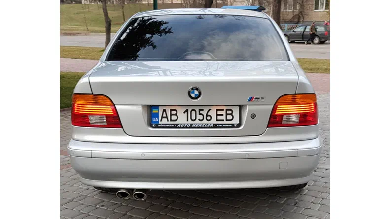 BMW 5 серии 2001