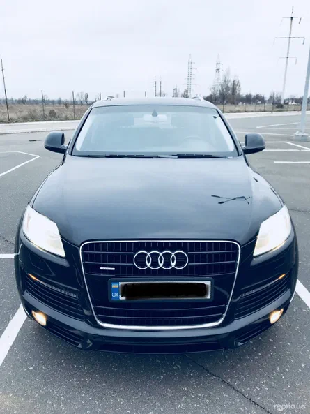 Audi Q7 2007 - 11