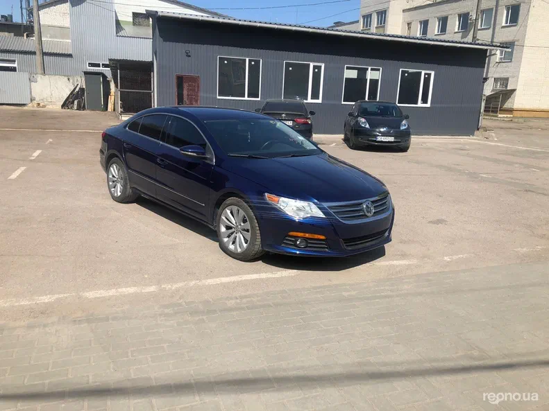 Volkswagen Passat CC 2010 - 9