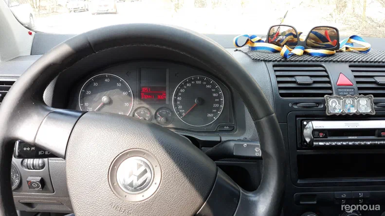 Volkswagen Golf 2005 - 9