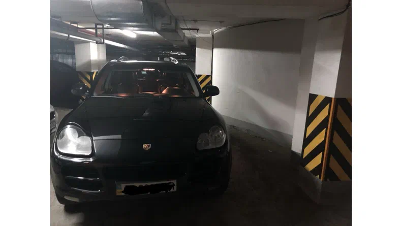 Porsche Cayenne 2005