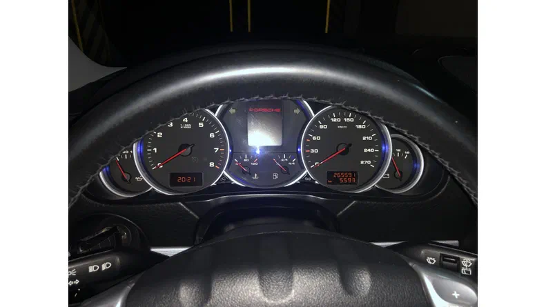 Porsche Cayenne 2005