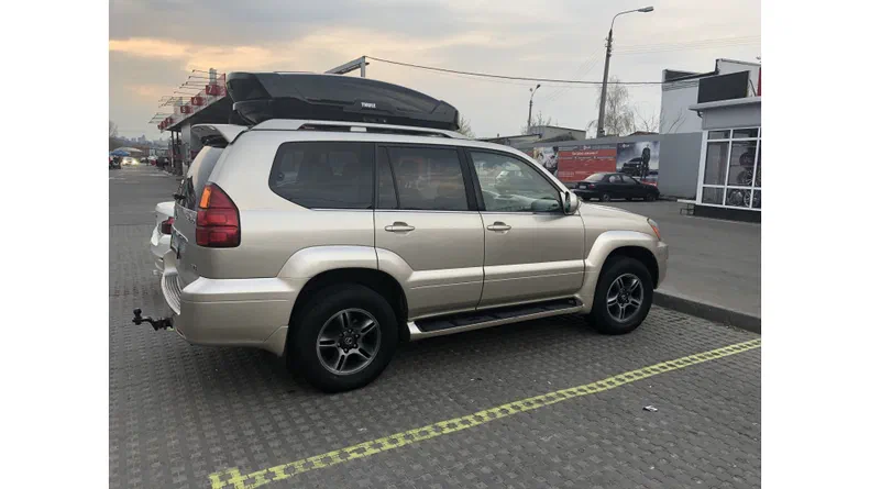 Lexus GX 2005
